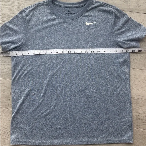 Nike The Nike Tee Dri-Fit Blue Short Sleeve T-shirt Size Large - Picture 4 of 6